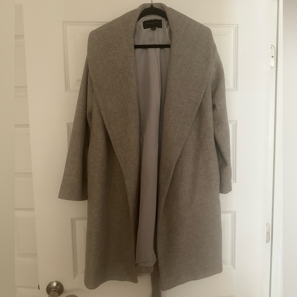 Ann Taylor Classic Gray Trench Coat
